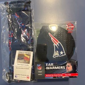 Reebok Patriots Ear Warmers and Smittens Patriots Face Mask